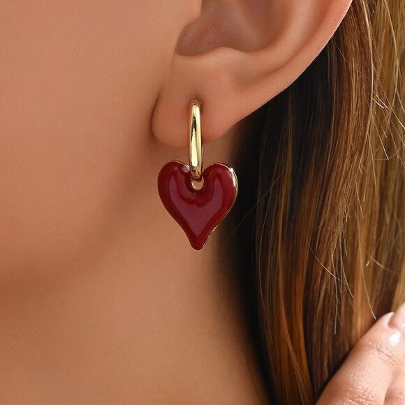 Red Heart Shape Gold Tone Alloy Drop Earrings Boho Artsy Elegant Chic Classic - Picture 1 of 6